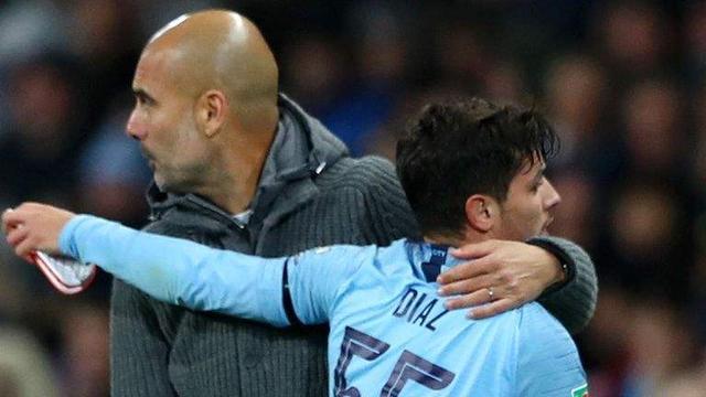 半场中出现 半场中出现